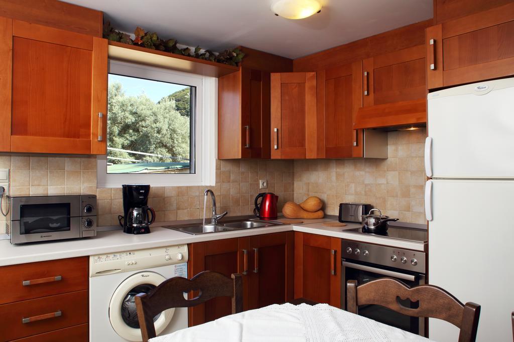 Kydonies Villas Frínion Exterior photo